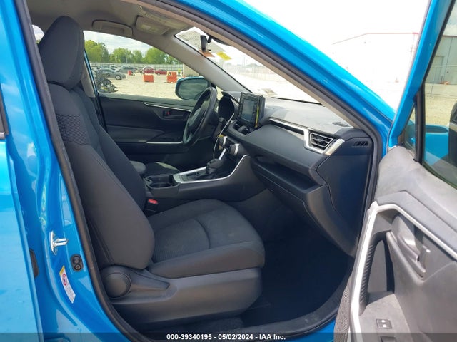 Toyota RAV4 LE 2019 JTMK1RFV4KJ009777 Image 5