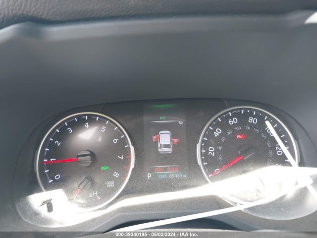 Toyota RAV4 LE 2019 JTMK1RFV4KJ009777 Image 7
