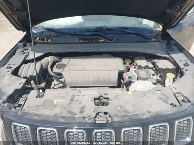 3C4NJDCB2JT266924 Jeep Compass Limited 4x4