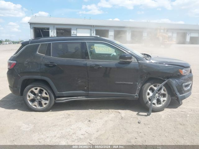 3C4NJDCB2JT266924 Jeep Compass Limited 4x4