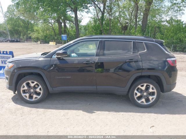 3C4NJDCB2JT266924 Jeep Compass Limited 4x4