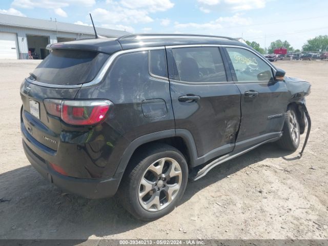 3C4NJDCB2JT266924 Jeep Compass Limited 4x4