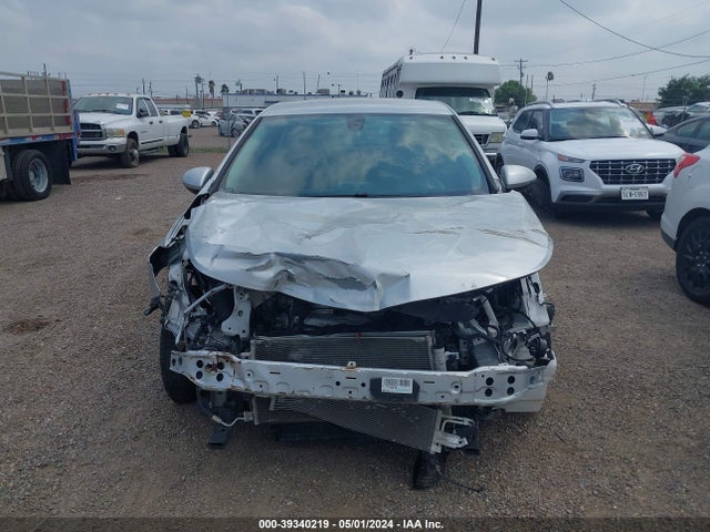 Chevrolet Cruze Ls Auto 2017 1G1BC5SM1H7150207 Image 6