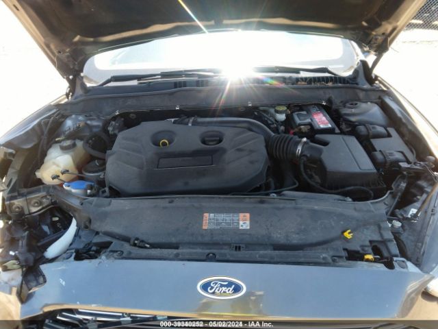 3FA6P0H98FR179458 Ford FUSION SE
