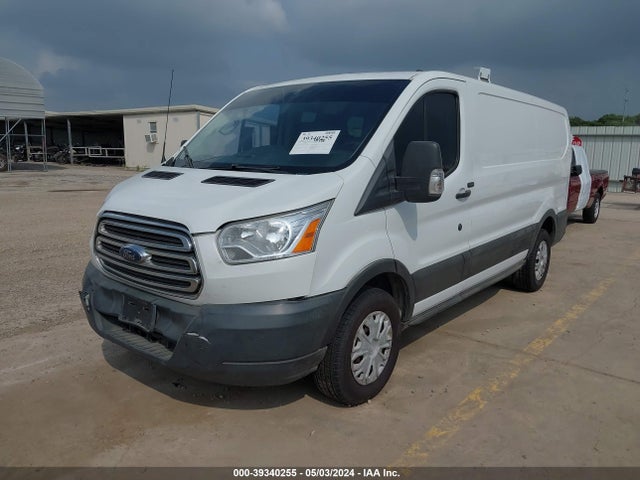Ford Transit-250 2017 1FTYR1ZM1HKA67775 Image 2