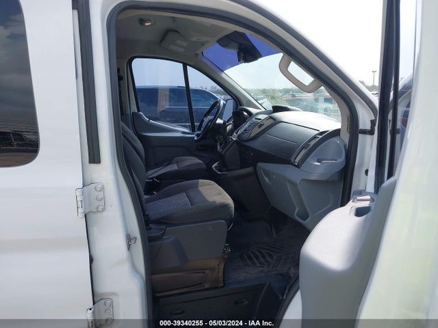 Ford Transit-250 2017 1FTYR1ZM1HKA67775 Image 5