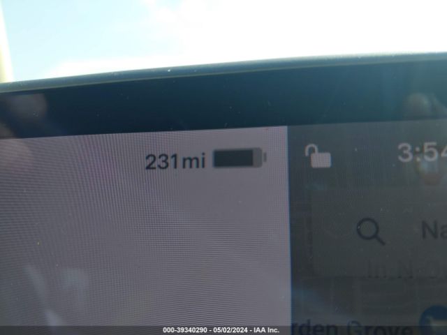 5YJ3E1EB5JF100208 Tesla Model 3 Long Range/performance