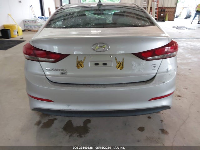 Hyundai ELANTRA SE 2017 5NPD74LF1HH084056 Image 16