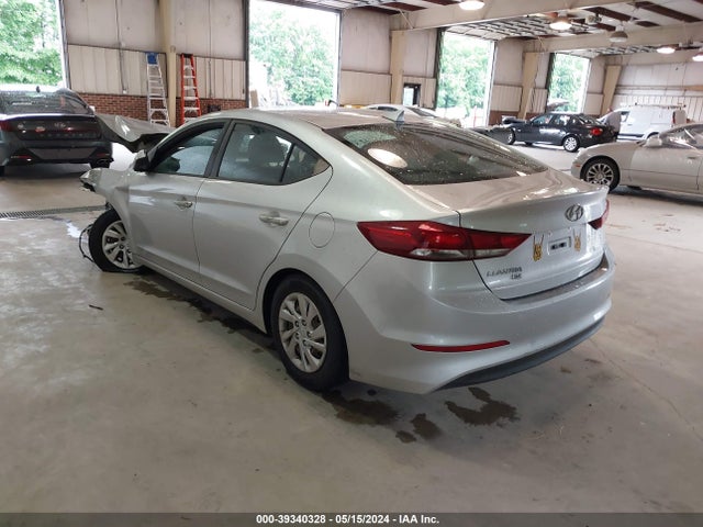 Hyundai ELANTRA SE 2017 5NPD74LF1HH084056 Image 3