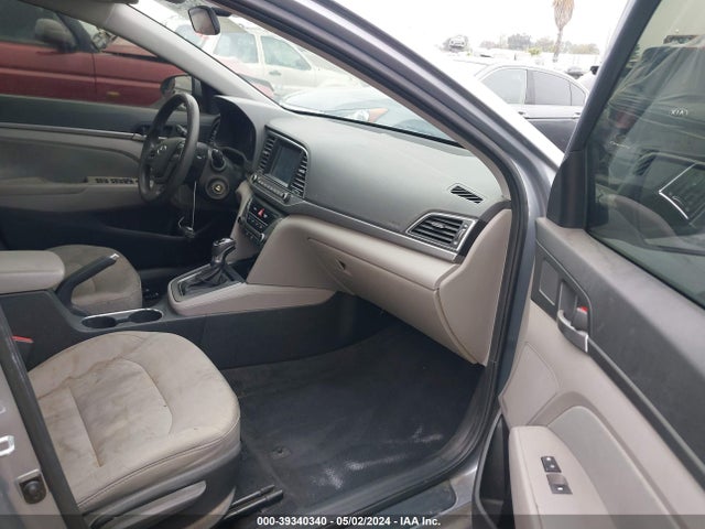 Hyundai ELANTRA SE 2017 5NPD84LF4HH170149 Image 5