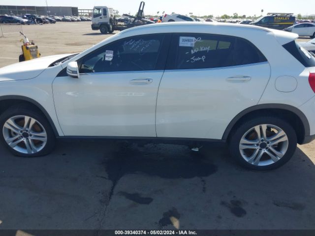 WDCTG4GB6JU000256 Mercedes-Benz Gla 250 4matic