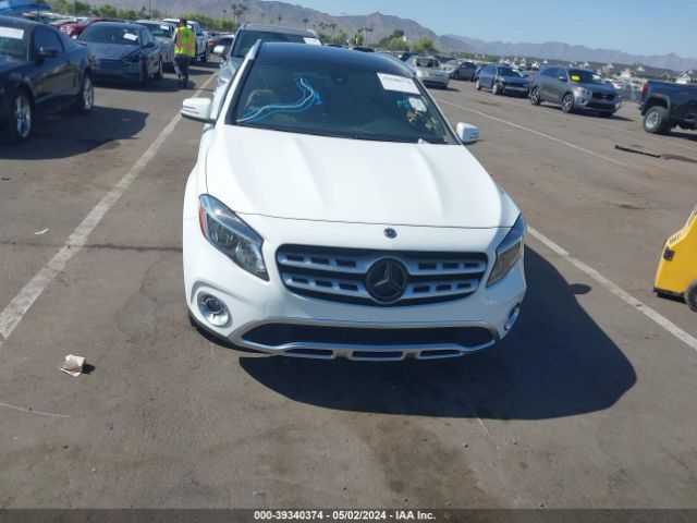 WDCTG4GB6JU000256 Mercedes-Benz Gla 250 4matic