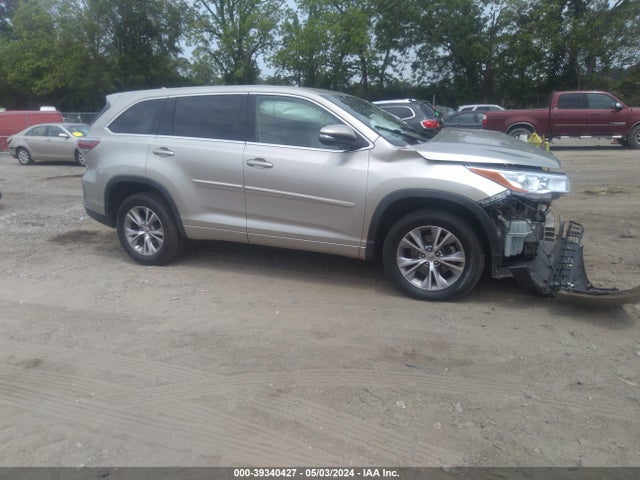 Toyota Highlander Le Plus V6 2015 5TDZKRFH2FS050617 Image 14