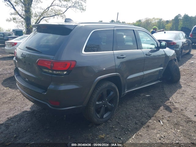 1C4RJFAG9FC224782 Jeep Grand Cherokee Altitude