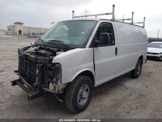 Chevrolet Express 2500 Work Van 2016 1GCWGAFF4G1176531 Image 2