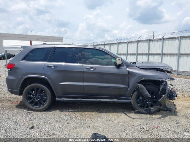 1C4RJEAG9HC868862 Jeep Grand Cherokee Altitude 4x2