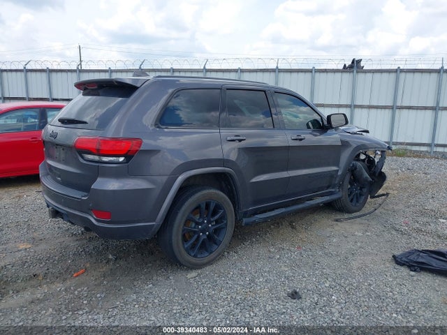 1C4RJEAG9HC868862 Jeep Grand Cherokee Altitude 4x2