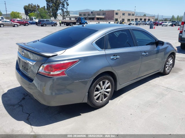 Nissan Altima 2.5 S 2015 1N4AL3AP0FC100041 Image 4