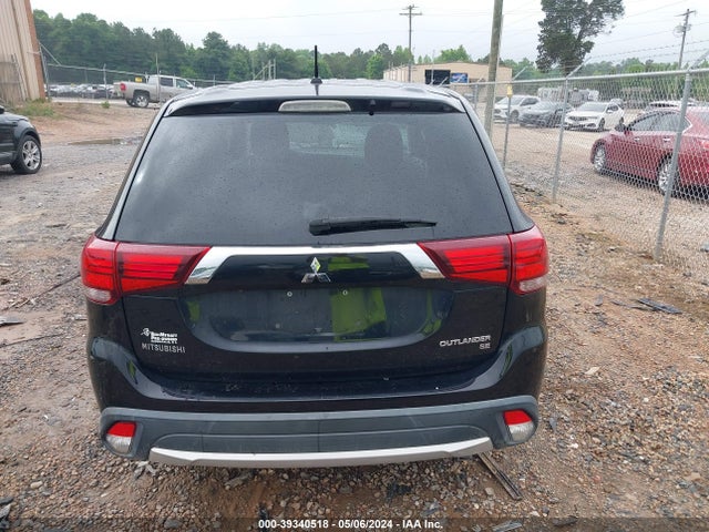 Mitsubishi Outlander Se 2016 JA4AD3A30GZ003192 Image 16