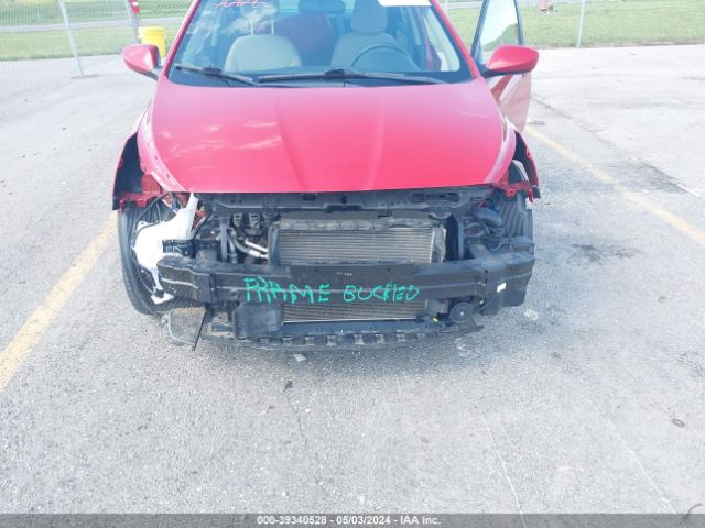 KMHCT4AE8HU255212 Hyundai Accent Value Edition