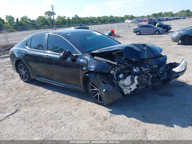 Toyota CAMRY SE 2021 4T1G11AKXMU402376 main image