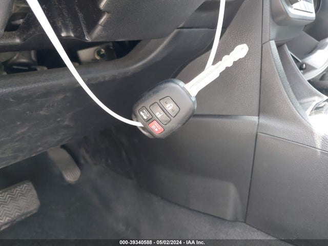 Toyota Corolla Le Plus 2014 5YFBURHE0EP105359 Image 11