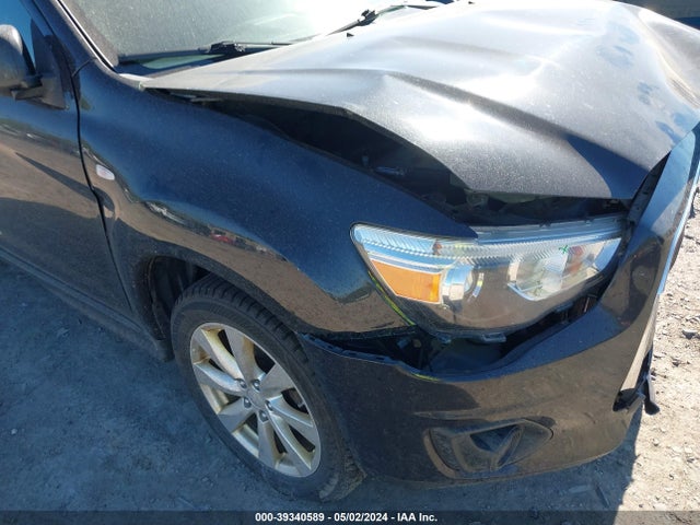 4A4AP3AU0FE051201 Mitsubishi Outlander Sport Es