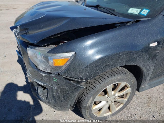 4A4AP3AU0FE051201 Mitsubishi Outlander Sport Es