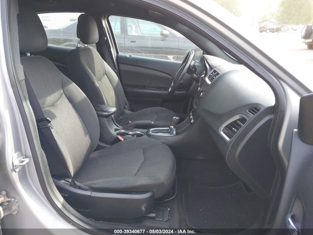 39340677 :رقم المزاد ، 1C3CDZCB1DN675534 vin ، 2013 Dodge Avenger Sxt مزاد بيع