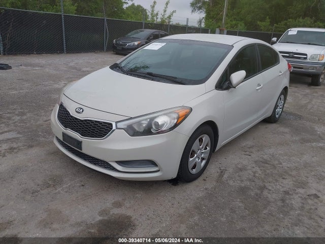 KIA FORTE LX 2015 KNAFK4A63F5412565 Image 2