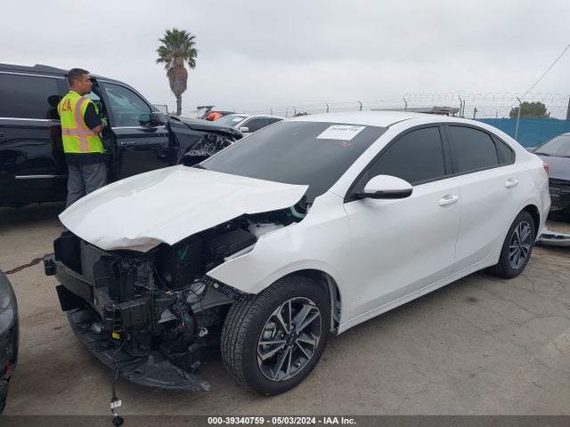 KIA Forte Lxs 2024 3KPF24ADXRE731763 Image 2
