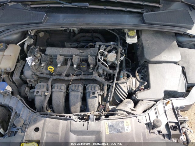 Ford FOCUS SE 2018 1FADP3K24JL326273 Image 10