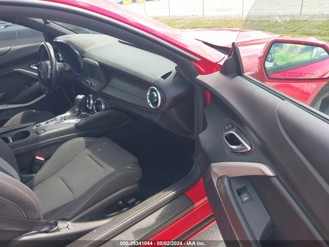 Chevrolet Camaro 1lt 2018 1G1FB1RX8J0104725 Image 5