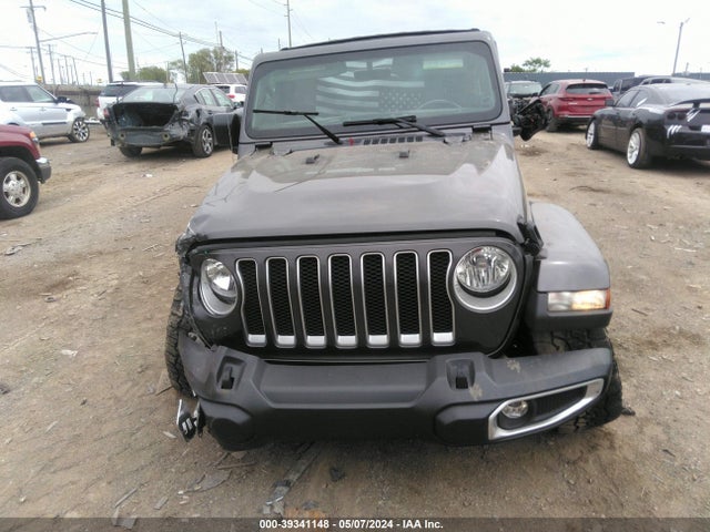 1C4HJXEN5KW681706 Jeep Wrangler Unlimited Sahara 4x4