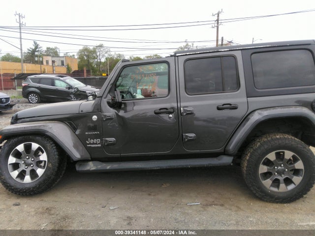 1C4HJXEN5KW681706 Jeep Wrangler Unlimited Sahara 4x4