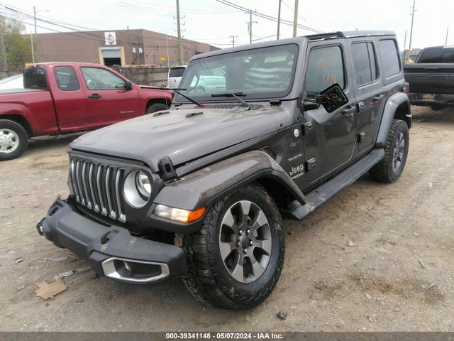 1C4HJXEN5KW681706 Jeep Wrangler Unlimited Sahara 4x4