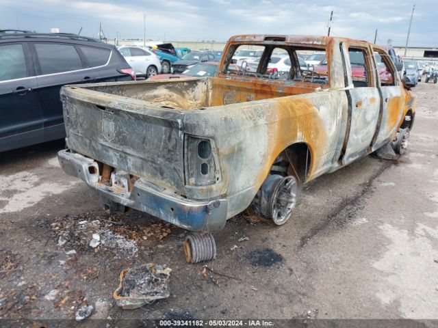 3C6UR5FLXHG603851 RAM 2500