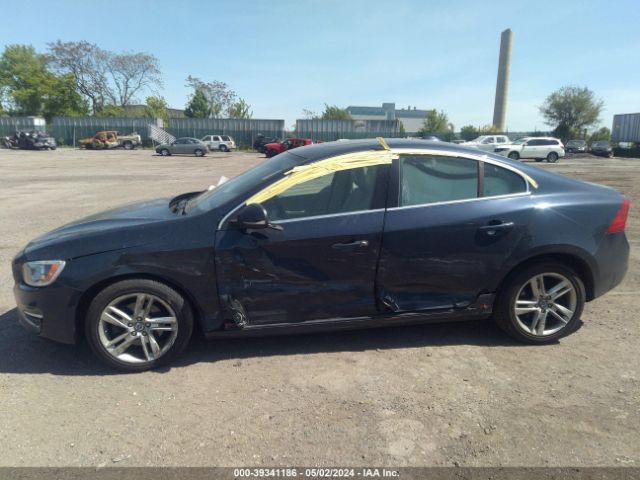 YV126MFK9F2351424 Volvo S60 T5 Premier