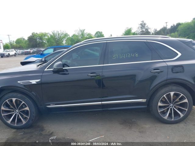 SJAAJ2ZV7MC036978 Bentley Bentayga Hybrid