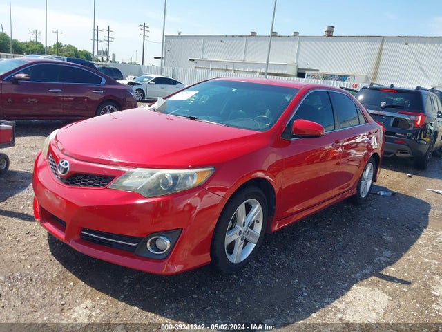 Toyota CAMRY SE 2014 4T1BF1FKXEU863373 Image 2