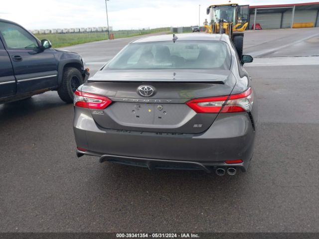 4T1B11HK5KU215916 Toyota CAMRY SE