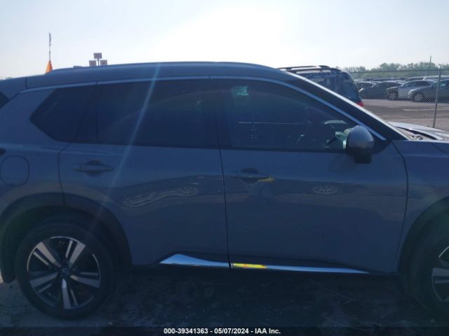 JN8BT3DC6NW120318 Nissan Rogue Platinum Fwd