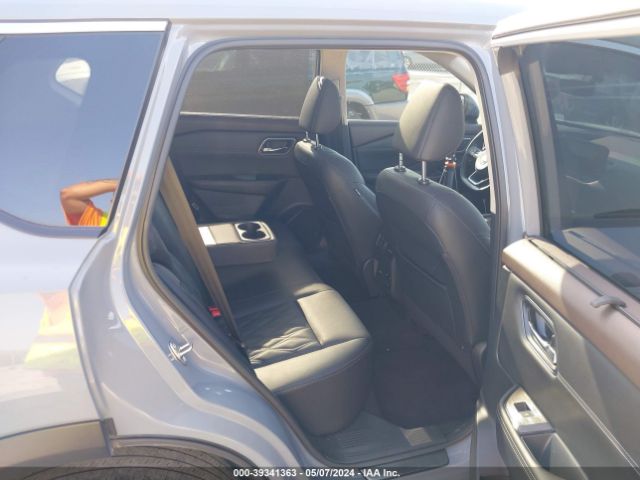 JN8BT3DC6NW120318 Nissan Rogue Platinum Fwd