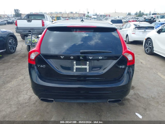 YV140MEK7G1304136 Volvo V60 T5 Drive-e Premier