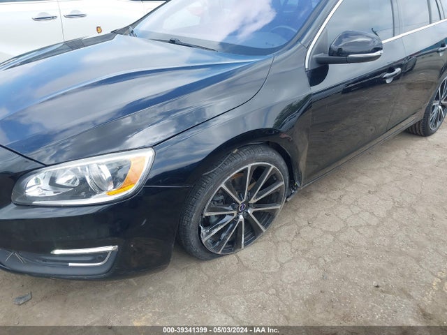 YV140MEK7G1304136 Volvo V60 T5 Drive-e Premier