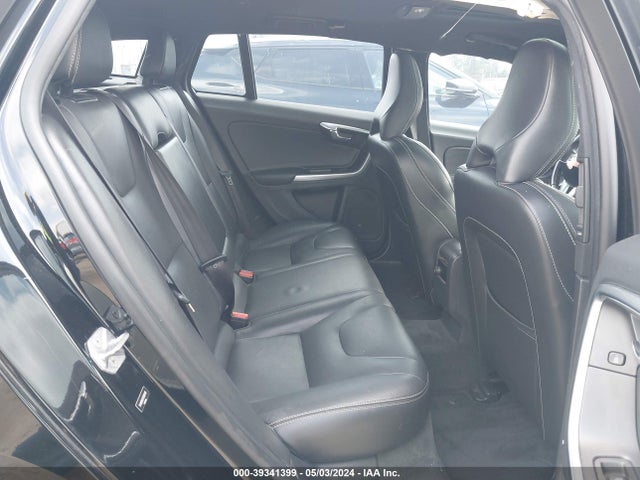 YV140MEK7G1304136 Volvo V60 T5 Drive-e Premier