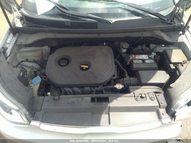 KIA SOUL + 2015 KNDJP3A57F7792188 Image 10