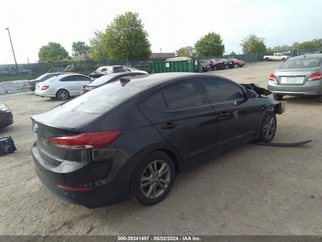 Hyundai ELANTRA SE 2017 5NPD84LF5HH159032 Image 4