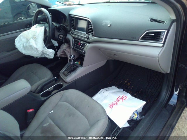 Hyundai ELANTRA SE 2017 5NPD84LF5HH159032 Image 5