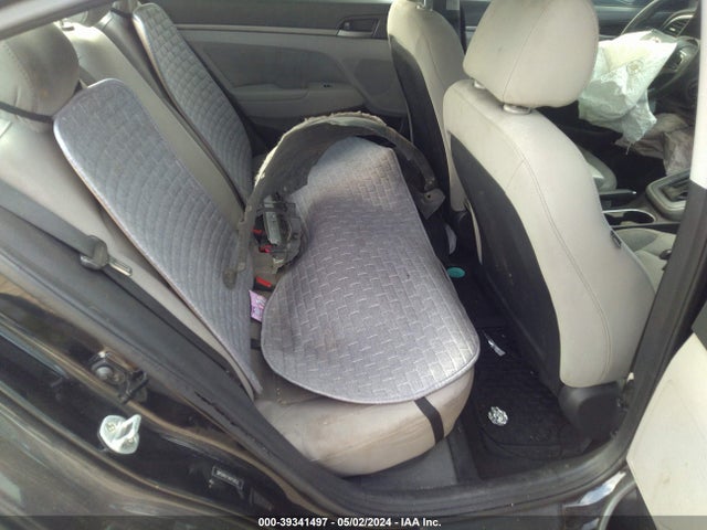 Hyundai ELANTRA SE 2017 5NPD84LF5HH159032 Image 8
